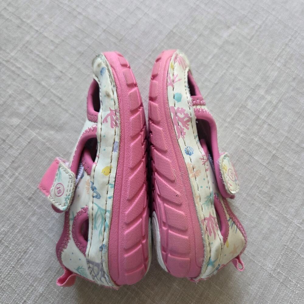 Stride Rite Splash Sandals - Picture 6 of 7